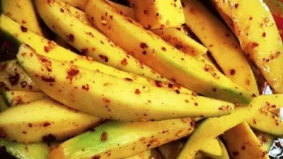 món xoài lắc