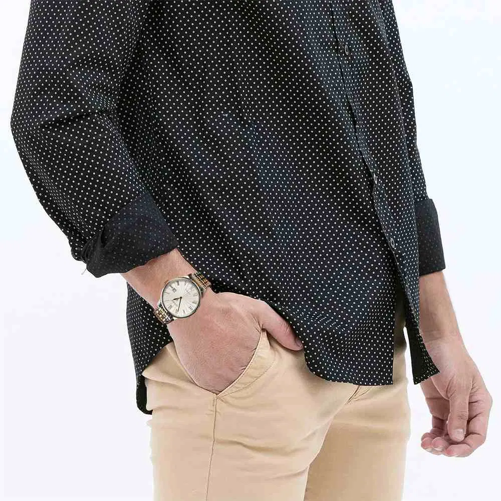 Đồng hồ Citizen NJ0084-59A kết hợp màu bạc và vàng kim vừa trang nhã vừa lịch lãm. (Nguồn: internet).