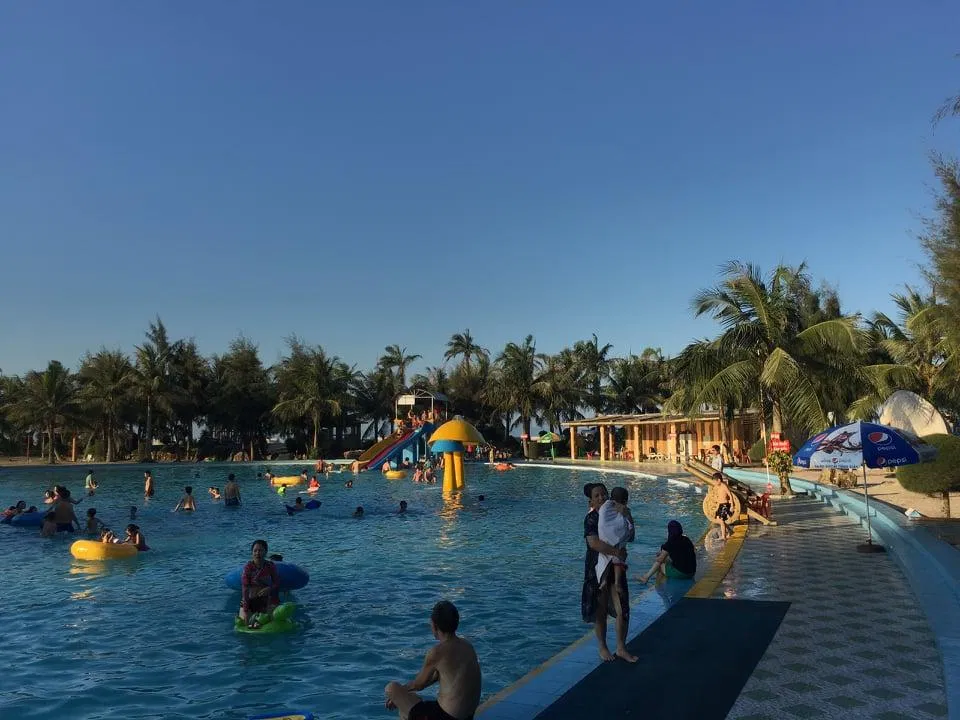 Hồ lọc nước biển nhân tạo Hồ lọc nước biển nhân tạo ( nguồn: BlogAnChoi )