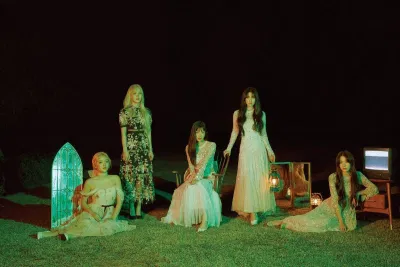 RED VELVET