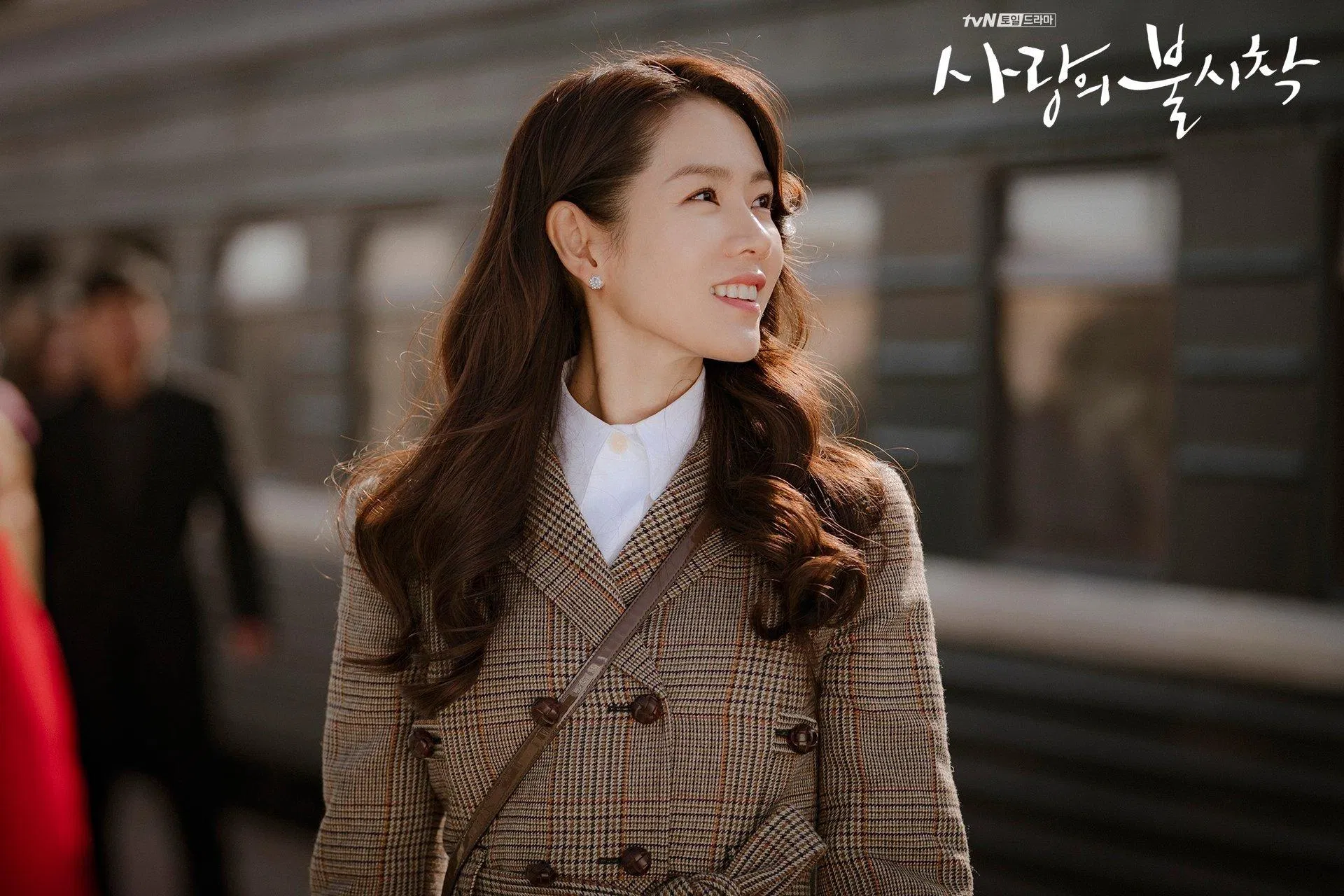 Son ye jin