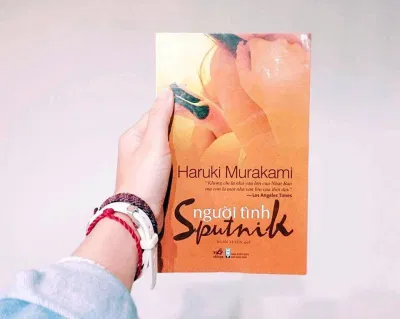 tiểu thuyết đồng tính nữ