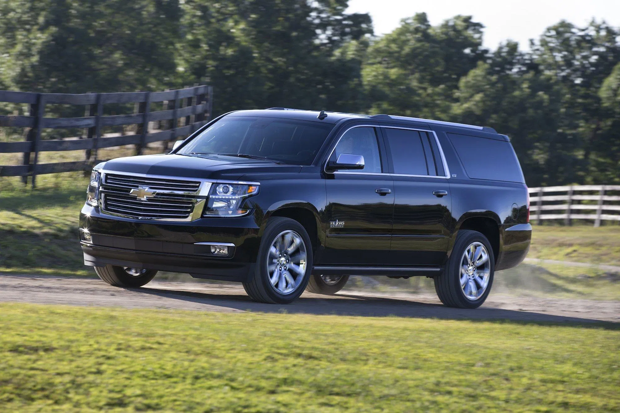 Mẫu xe Chevrolet Suburban 2016. Ảnh: internet