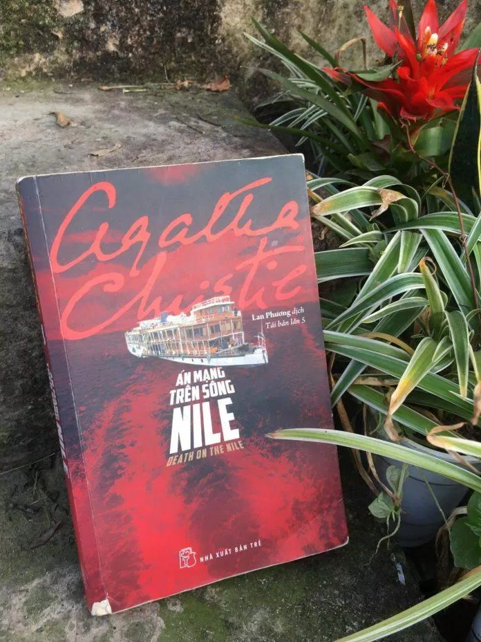 Cuốn tiểu thuyết Án Mạng Trên Sông Nile Cuốn tiểu thuyết Án Mạng Trên Sông Nile