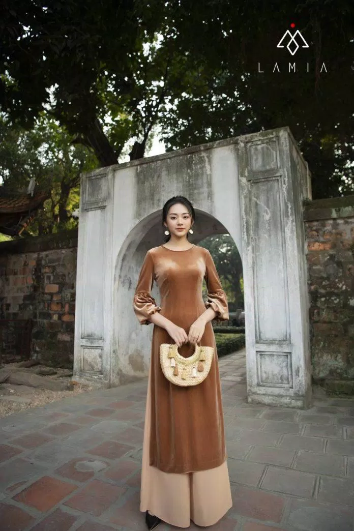 Màu nâu cho sự đẳng cấp của quý bà