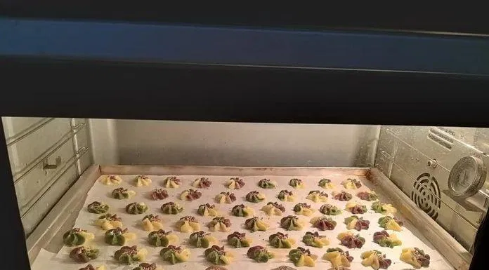 Bánh quy ba màu