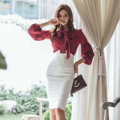 Những chi tiết vừa phải sẽ tạo điểm nhấn thú vị cho bộ trang phục. (Nguồn: Internet)