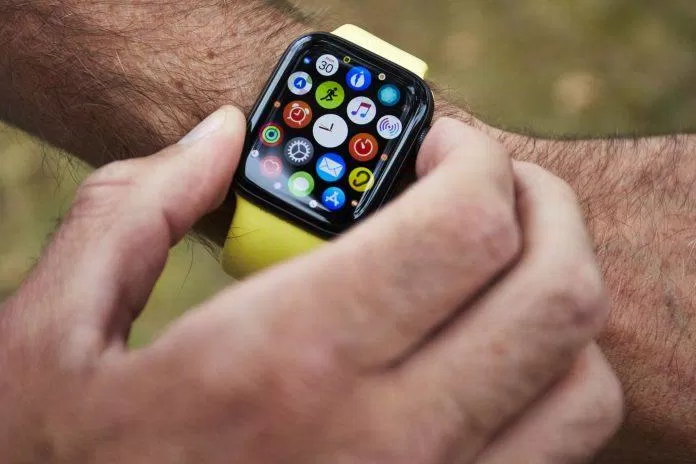 Mẫu đồng hồ Apple Watch Series 5. Ảnh: internet