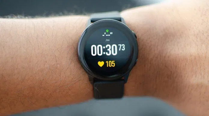 Mẫu đồng hồ Samsung Galaxy Watch Active. Ảnh: internet
