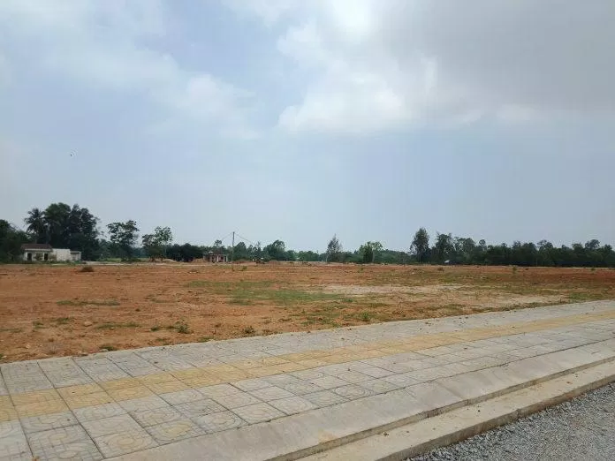 nhà đất được rao bán với giá cao