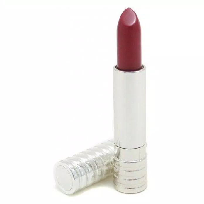Clinique Long Last Soft Matte chứa nhiều tinh chất tự nhiên an toàn cho môi Clinique Long Last Soft Matte chứa nhiều tinh chất tự nhiên an toàn cho môi (Ảnh: Internet)