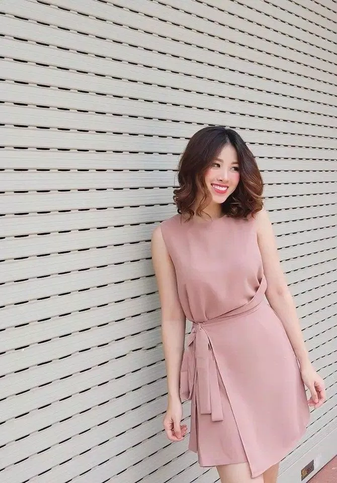 Trang phục có thắt eo giúp đánh lừa thị giác người đối diện. (Nguồn: Internet)