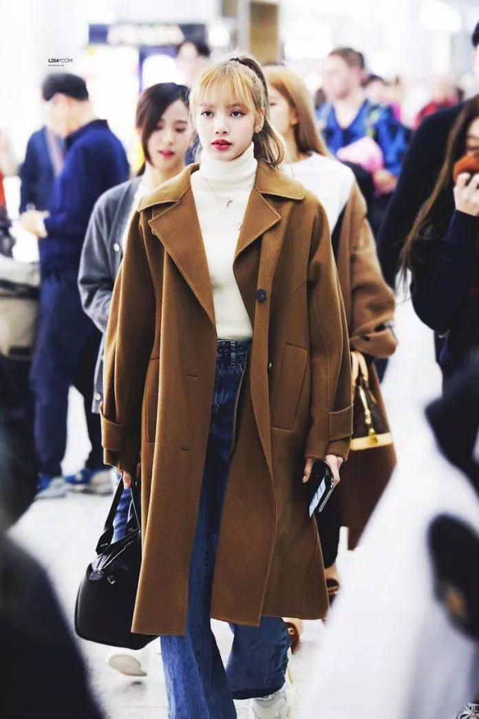 Hình ảnh quen thuộc của Lisa (BLACKPINK). (Nguồn: Internet)
