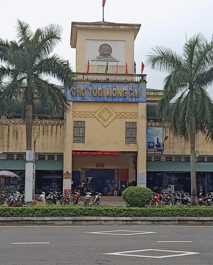 Chợ Togi Móng Cái