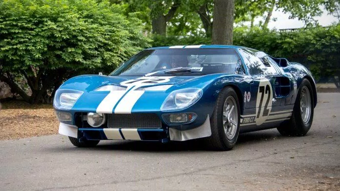 Ford GT40 vẫn có sức hấp dẫn mạnh mẽ. Ảnh: internet