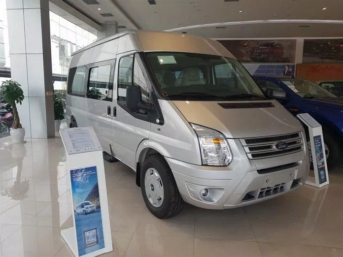 Ford Transit được sử dụng nhiều trong các dịch vụ vận chuyển. Ảnh: internet
