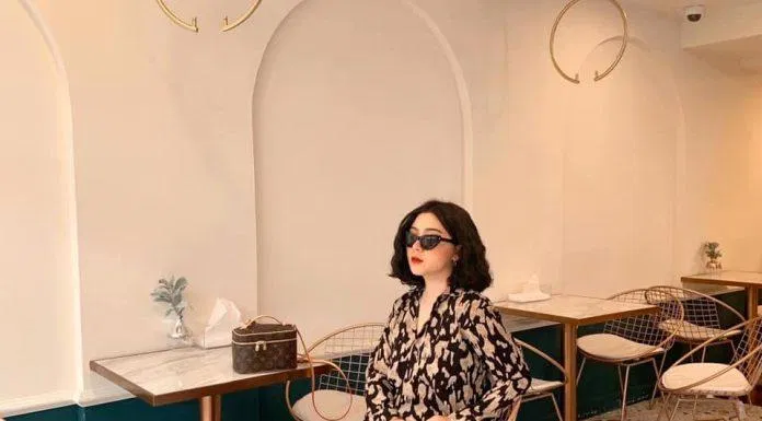 Phối đồ đi làm
