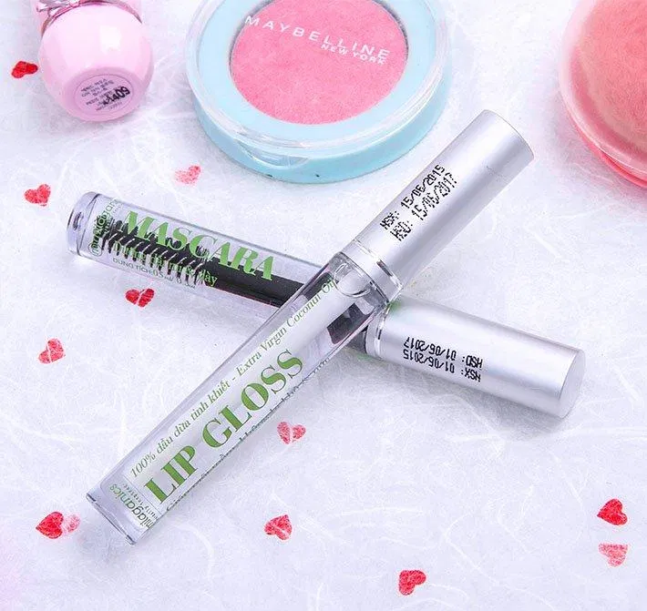 Dầu dừa dưỡng mi hiệu quả đến từ thương hiệu Milaganics. (Ảnh: Internet) Dầu dừa dưỡng mi hiệu quả đến từ thương hiệu Milaganics. (Ảnh: Internet)