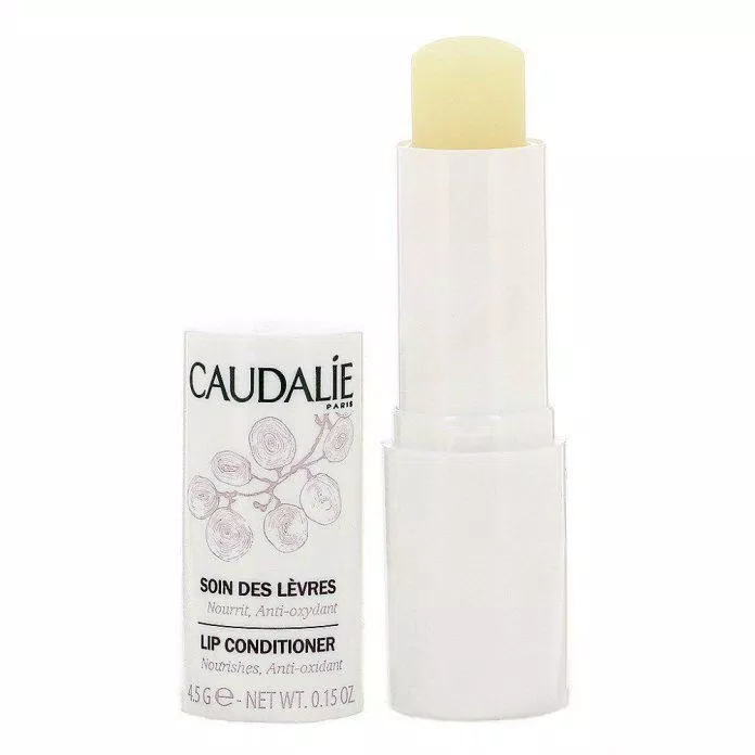 Son dưỡng Caudalie cùng chất son cô đặc màu ngà bên trong. (Ảnh: Internet) Son dưỡng Caudalie cùng chất son cô đặc màu ngà bên trong. (Ảnh: Internet)