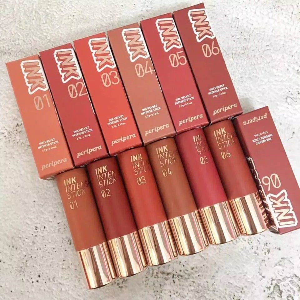 Yếu tố tráng gương rose gold tạo nên nét sang chảnh, mặc dù dễ bám dấu vân tay nhưng theo mình thì vẫn ổn. (Ảnh: Internet) Yếu tố tráng gương rose gold tạo nên nét sang chảnh, mặc dù dễ bám dấu vân tay nhưng theo mình thì vẫn ok