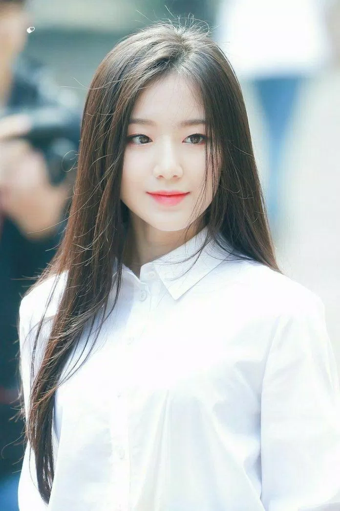 Vẻ đẹp thanh thuần của Shuhua