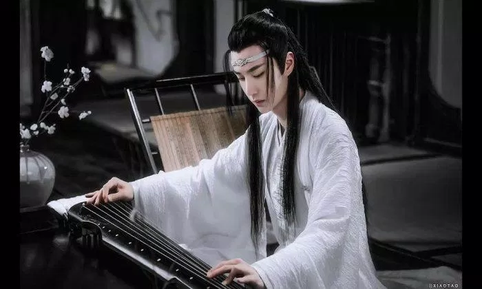 vương nhất bác