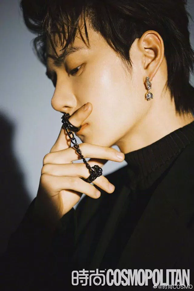 vương nhất bác
