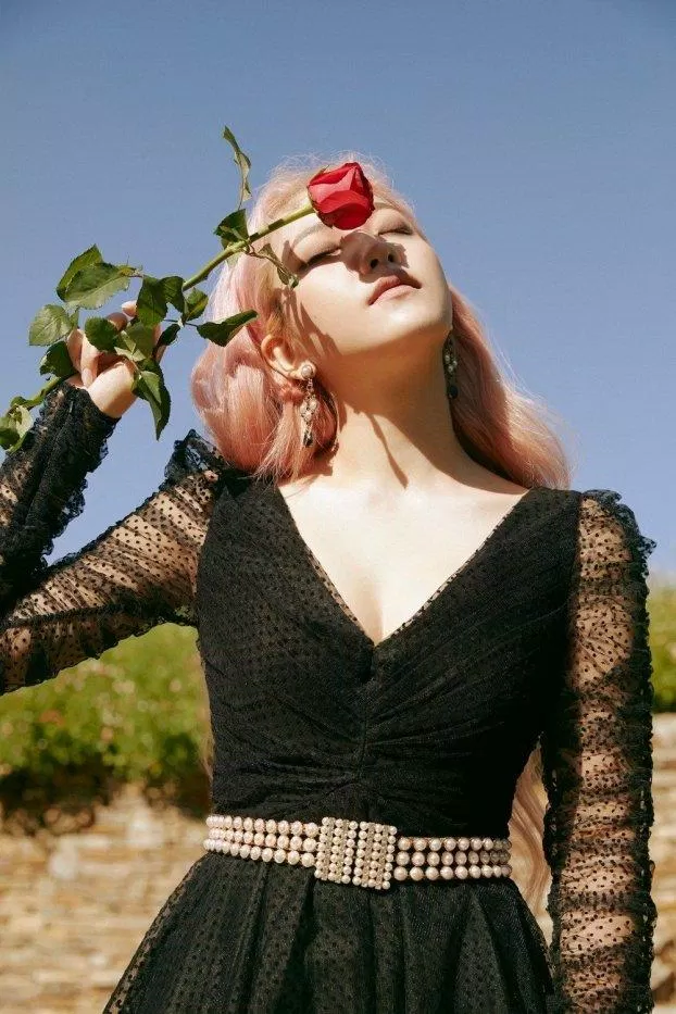 Nàng út sexy 'bức thở" trụy tim người hâm mộ trong lần comeback này yeri psycho