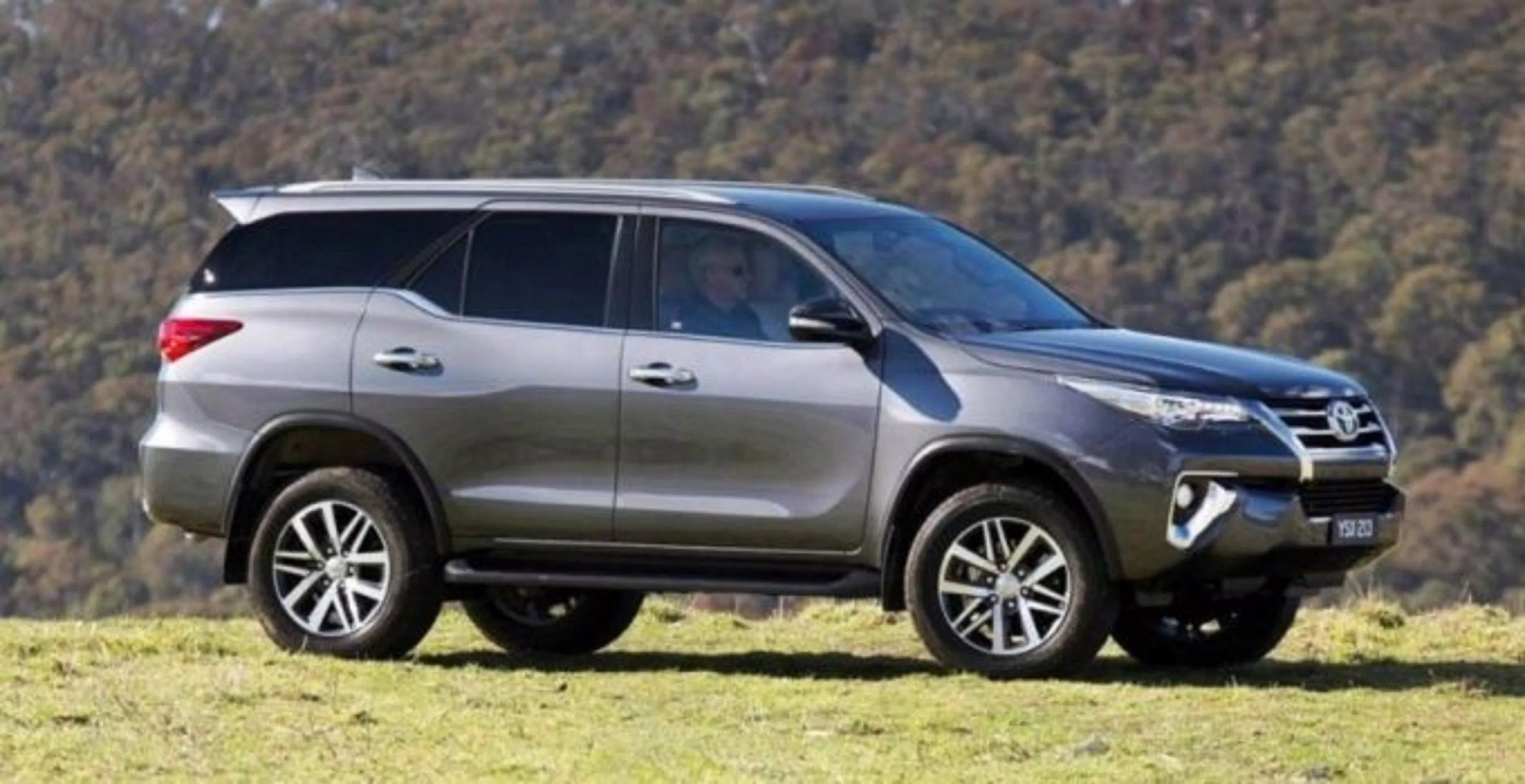 Toyota Fortuner 2020