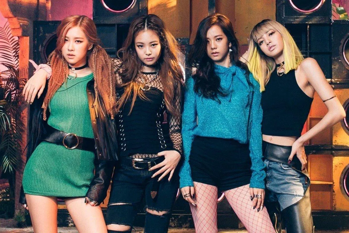 Boombayah là ca khúc ra mắt cực thành công của BlackPink bài hát boombayah