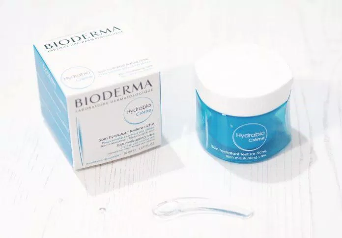 Thiết kế của kem dưỡng ẩm Bioderma Hydrabio Creme dễ dàng chinh phục trái tim của các nàng