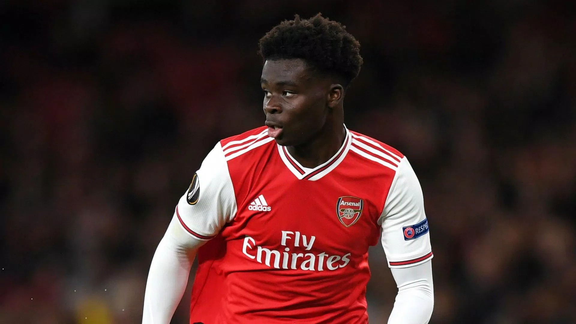 Bukayo Saka đang tỏa sáng trong màu áo Arsenal.