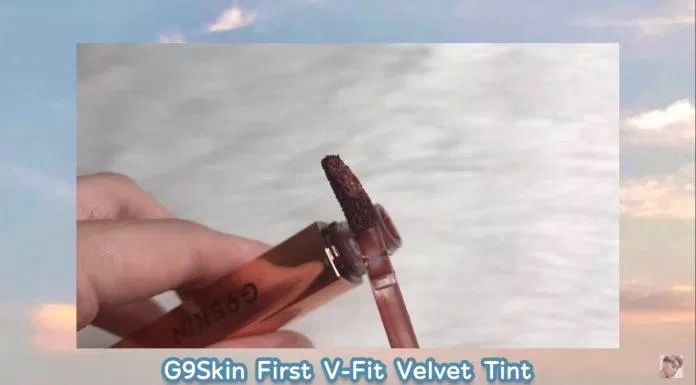 Cọ son của G9Skin First V-Fit Velvet Tint có hình dáng thon dài, vát xéo nhẹ. (Nguồn: Internet)