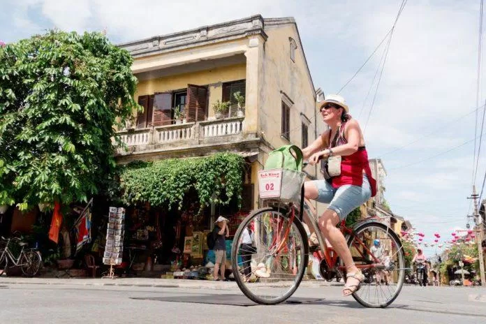 đạp xe Hội An