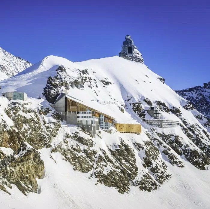 Đỉnh Jungfraujoch ngoài đời thực. (Nguồn: Internet)
