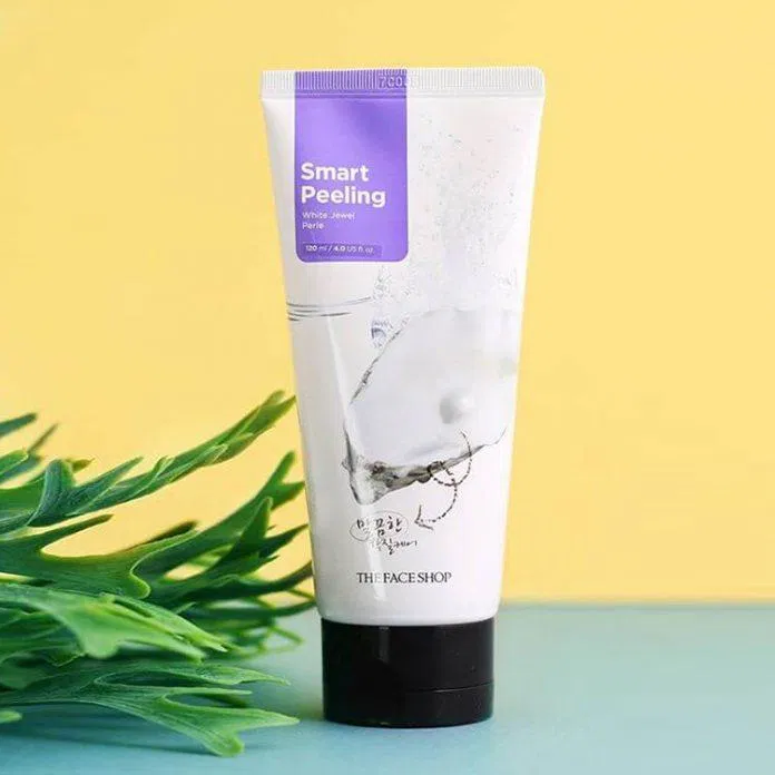 The Face Shop Smart Peeling có tác dụng tẩy các tế bào chết một cách dịu nhẹ và làm sáng da kem tẩy tế bào chết the face shop