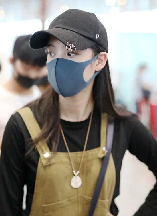 Khẩu trang