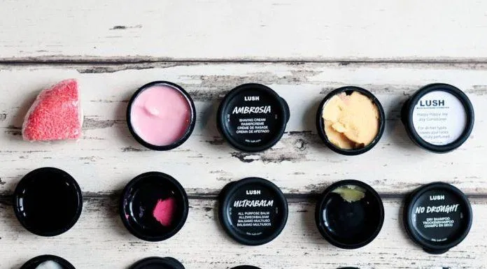 Các dòng sản phẩm chăm sóc da của LUSH đa dạng từ mặt nạ đến kem dưỡng (Ảnh: Internet). My-pham-lush-thuong-hieu-handmade-hang-dau-the-gioi-14