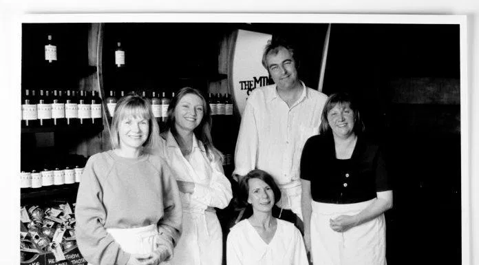 5 người sáng lập LUSH (Ảnh: Internet). My-pham-lush-thuong-hieu-handmade-hang-dau-the-gioi-4