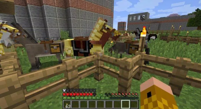 Xây dựng căn cứ và nuôi ngựa chiến trong Minecraft (ảnh: internet)
