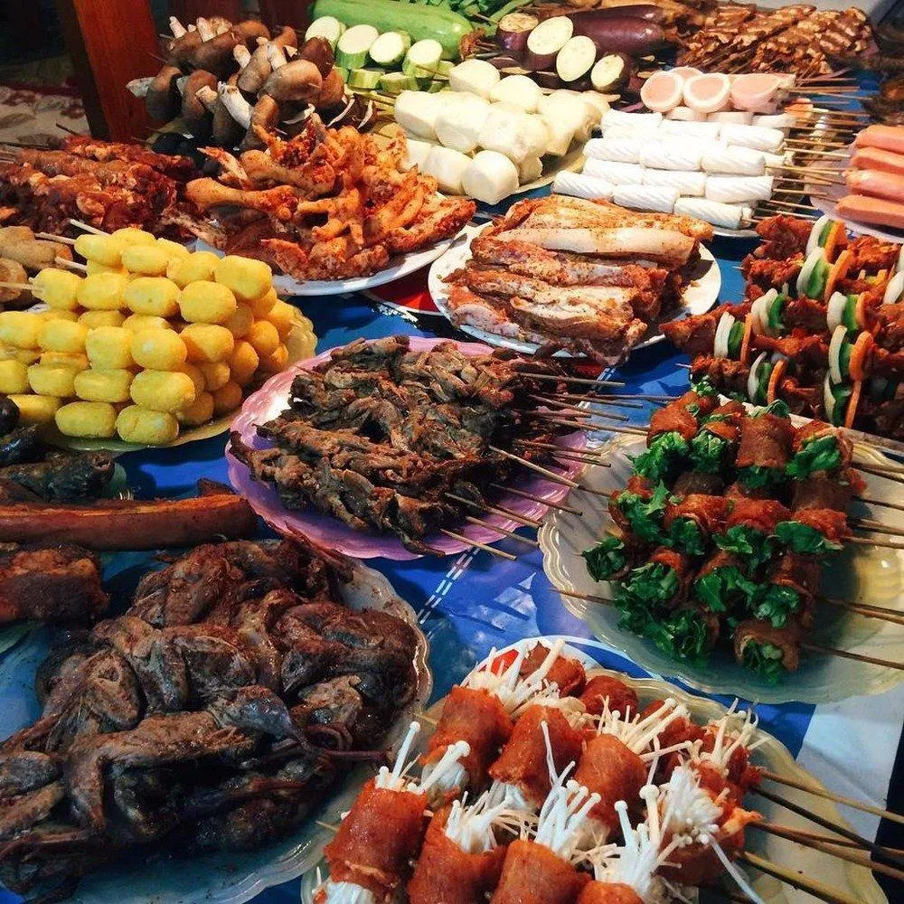 Các món ăn chiên nướng và thức ăn nhanh chứa nhiều chất béo không tốt cho người mỡ máu cao Các món ăn chiên nướng và thức ăn nhanh chứa nhiều chất béo không tốt cho người mỡ máu cao