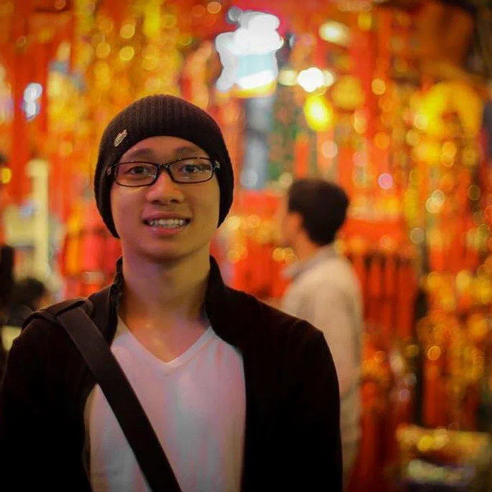 Chủ của kênh Draw Your Brain Chủ của kênh Draw Your Brain