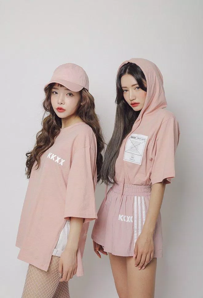 Set đồ hồng pastel. (nguồn ảnh: internet) Set đồ hồng pastel. (nguồn ảnh: internet)