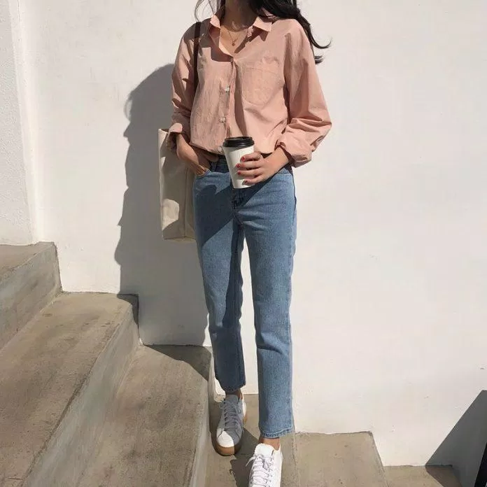 Áo sơ mi màu hồng pastel phối. (nguồn ảnh: internet) Áo sơ mi màu hồng pastel phối. (nguồn ảnh: internet)