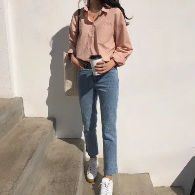 Áo sơ mi màu hồng pastel phối. (nguồn ảnh: internet) Áo sơ mi màu hồng pastel phối. (nguồn ảnh: internet)