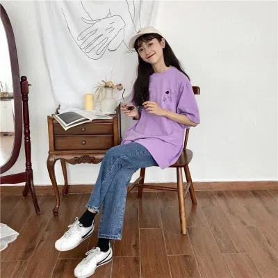 Áo thun tím pastel. (nguồn ảnh: internet) Áo thun tím pastel. (nguồn ảnh: internet)