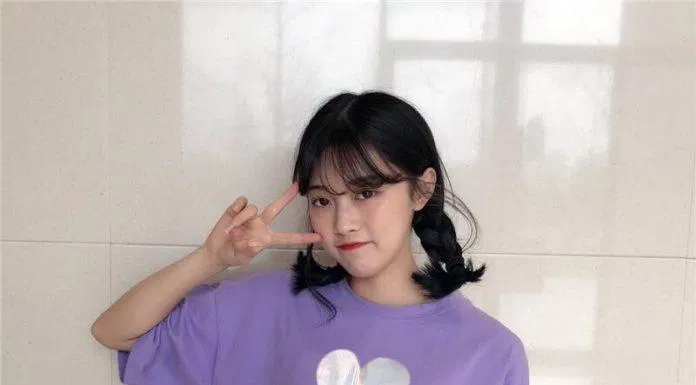 Áo thun tím pastel. (nguồn ảnh: internet) Áo thun tím pastel. (nguồn ảnh: internet)