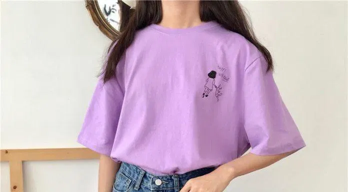 Áo thun tím pastel. (nguồn ảnh: internet) Áo thun tím pastel. (nguồn ảnh: internet)