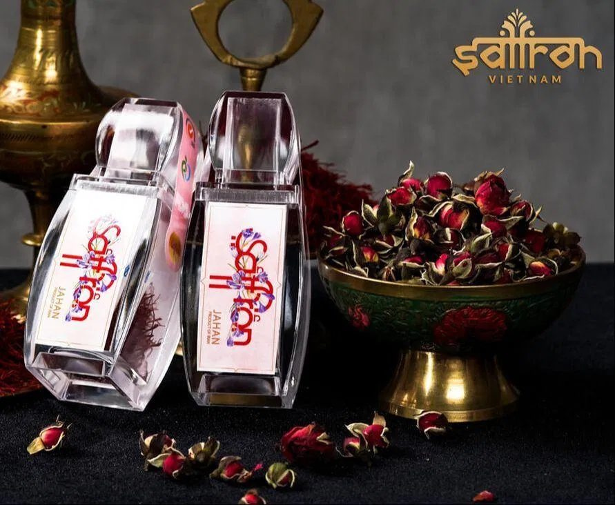 saffron-jahan-cong-dung