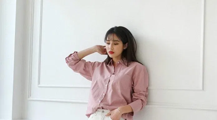 áo sơ mi hồng pastel phối quần jean áo sơ mi hồng pastel phối quần jean